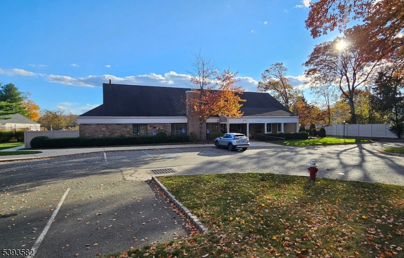 Mendham Commons - Residential