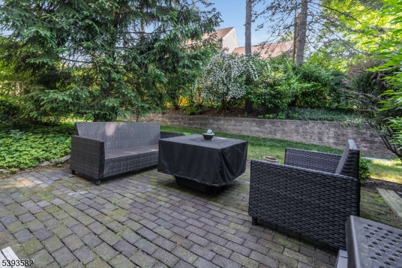 Mendham Commons - Residential