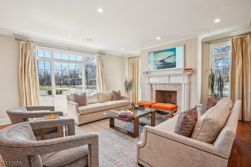 Chestnut Hill - Residential