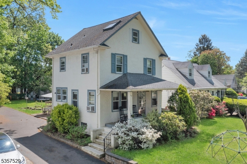 117 Dean St