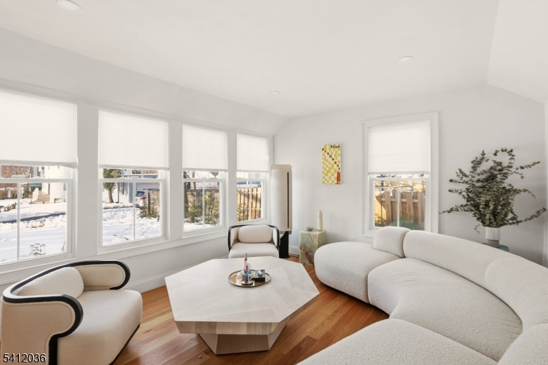 Seven Oaks - Residential