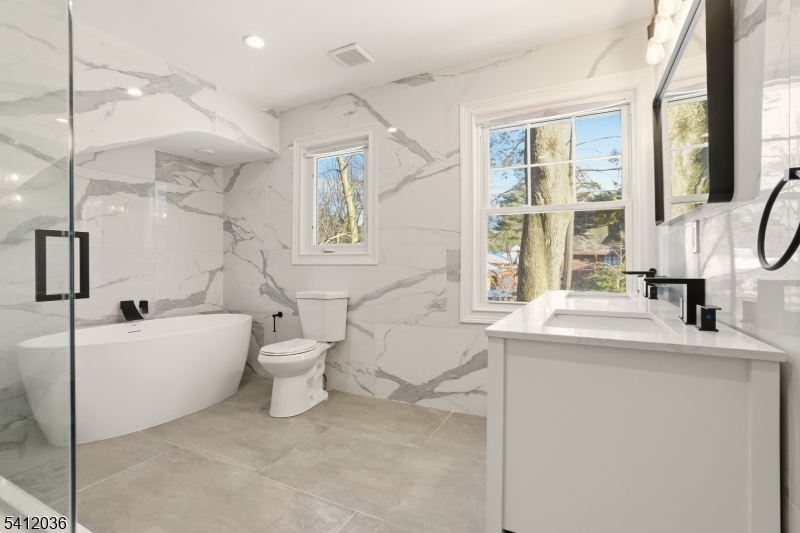 Seven Oaks - Residential