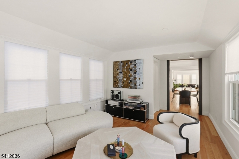 Seven Oaks - Residential