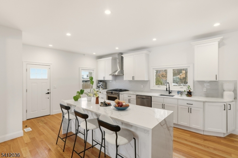 Seven Oaks - Residential