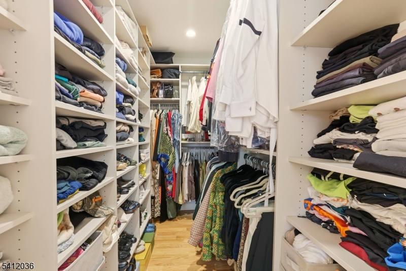 Seven Oaks - Residential