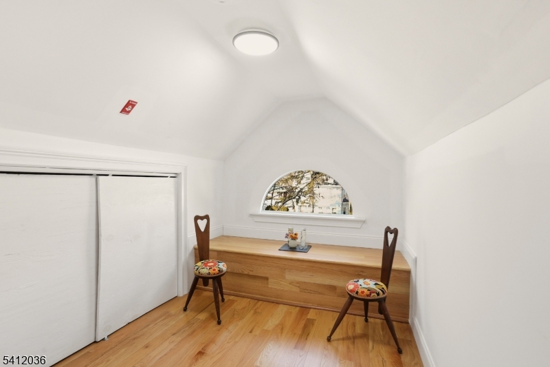 Seven Oaks - Residential