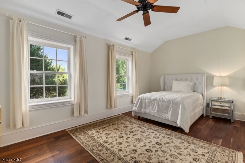 Mountainville - Residential