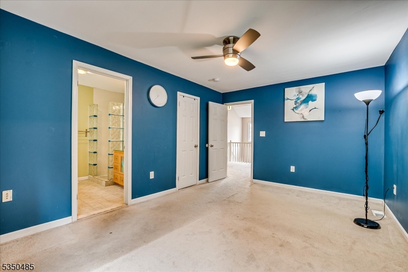 Piscataway Twp., New Jersey 08854, United States, 2 Bedrooms Bedrooms, ,3 BathroomsBathrooms,Residential,Pending,110526