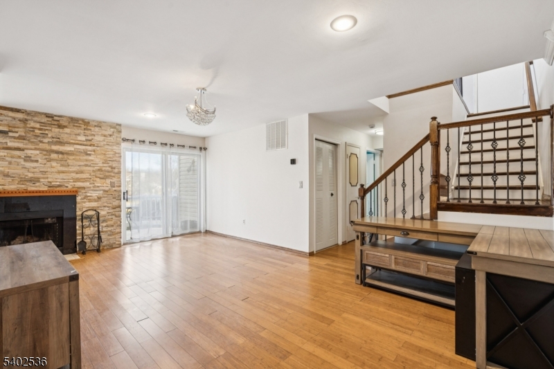 Carriage Homes/Reflection - Residential