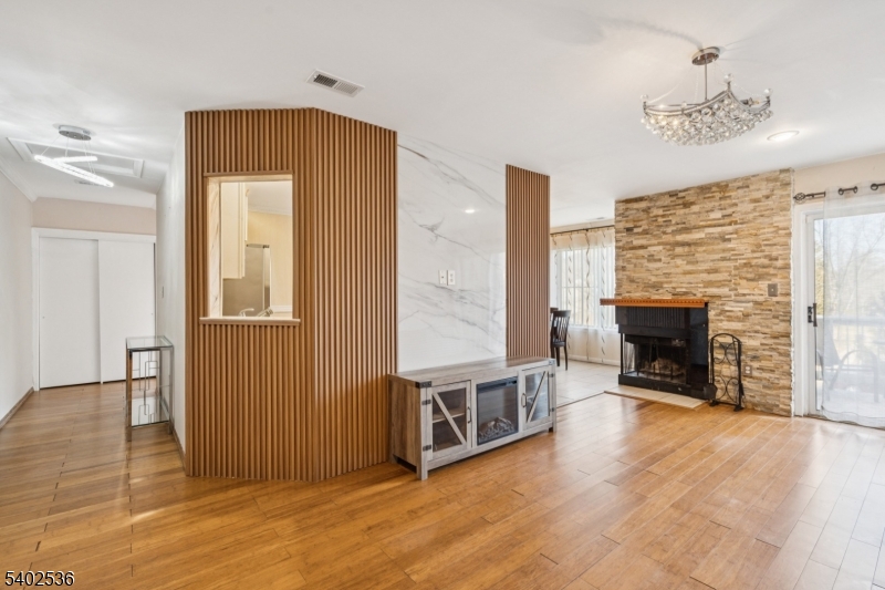 Carriage Homes/Reflection - Residential