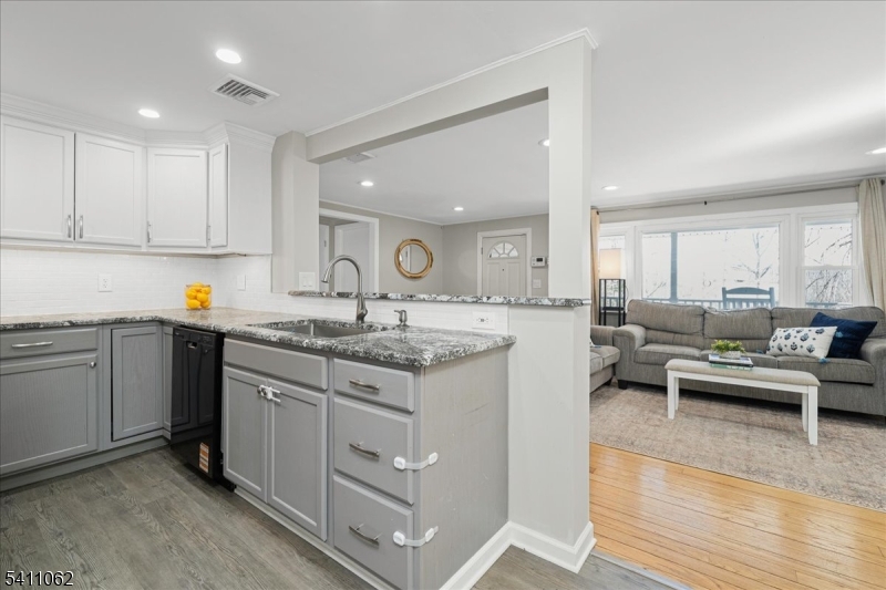 Seneca Lake - Residential