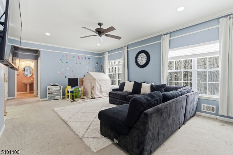 The Peaks - Residential