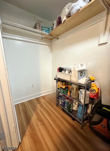 Allamuchy Twp., New Jersey 07840, United States, 1 Bedroom Bedrooms, ,1 BathroomBathrooms,Residential,Active,135519