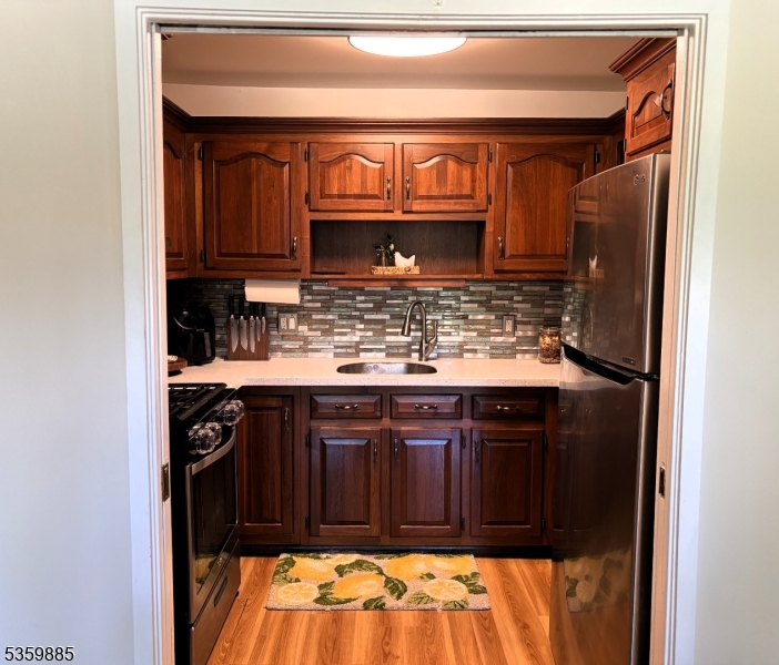 Allamuchy Twp., New Jersey 07840, United States, 1 Bedroom Bedrooms, ,1 BathroomBathrooms,Residential,Active,135519