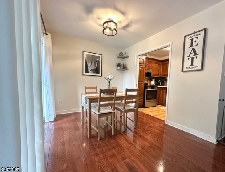 Allamuchy Twp., New Jersey 07840, United States, 1 Bedroom Bedrooms, ,1 BathroomBathrooms,Residential,Active,135519