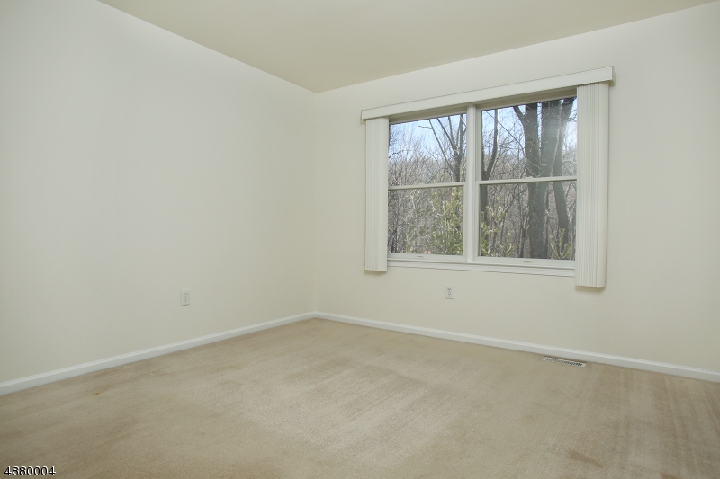 Glenmont Commons - Residential Lease