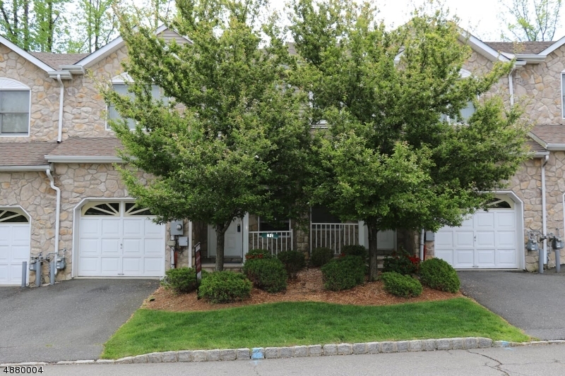 Glenmont Commons - Residential Lease