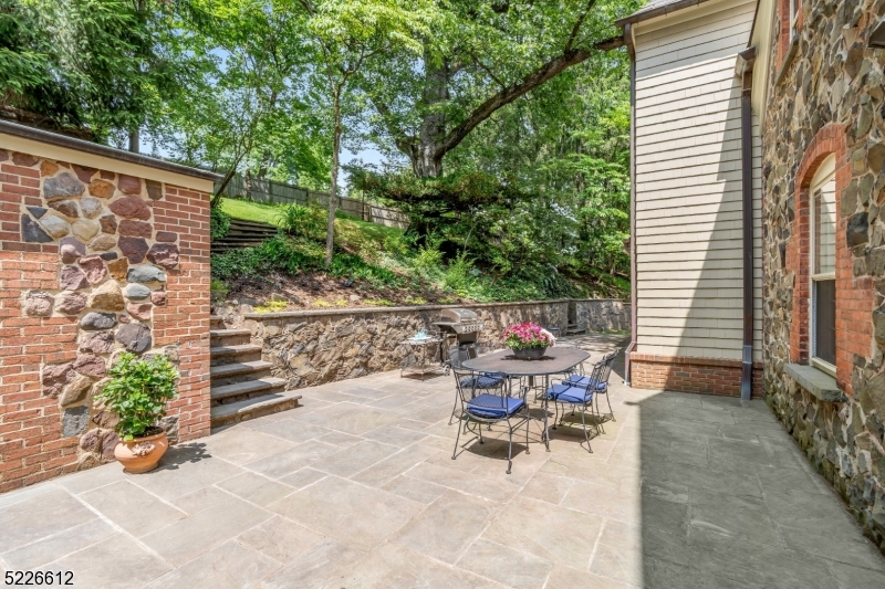 Old Short Hills - Residential