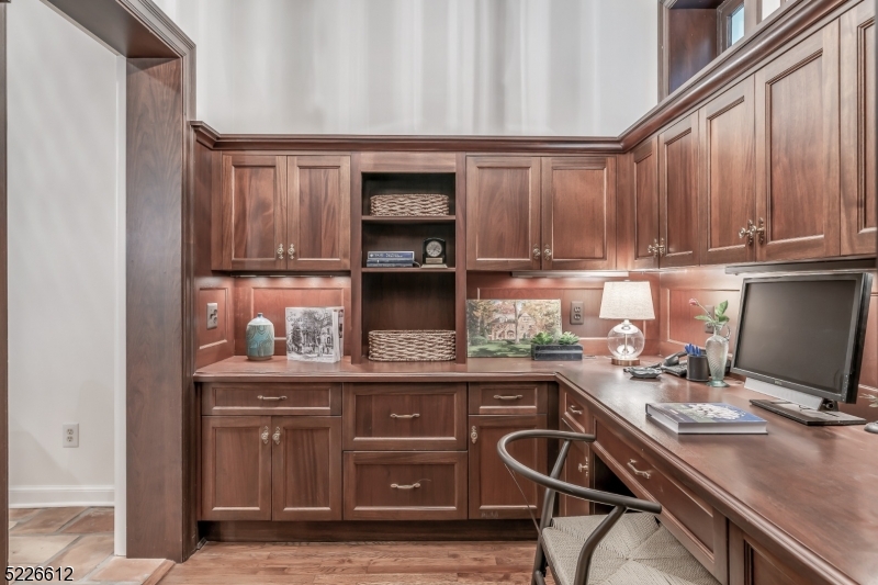 Old Short Hills - Residential