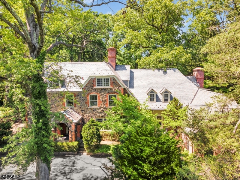 Old Short Hills - Residential