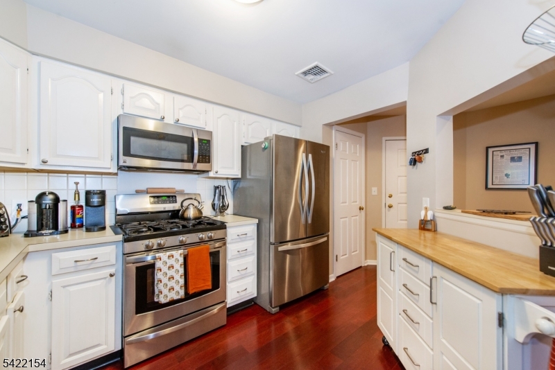 Garret Heights - Residential