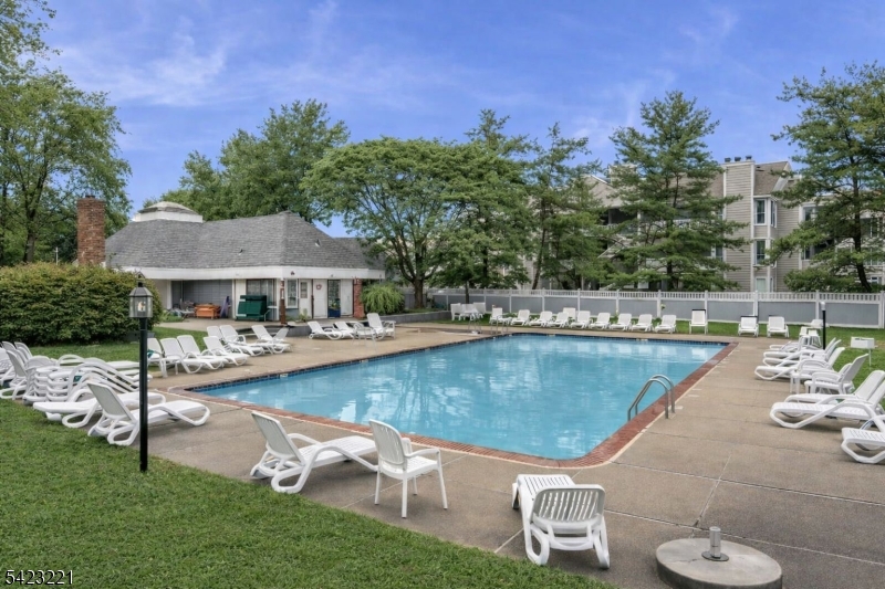 The Pointe - Residential