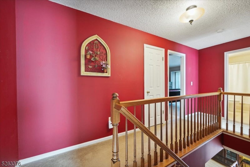 GLENBROOKE - Residential