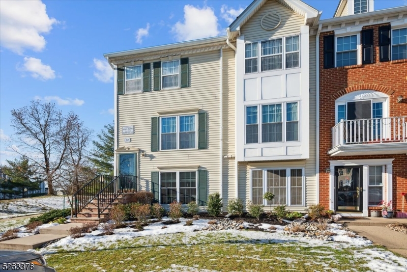 GLENBROOKE - Residential