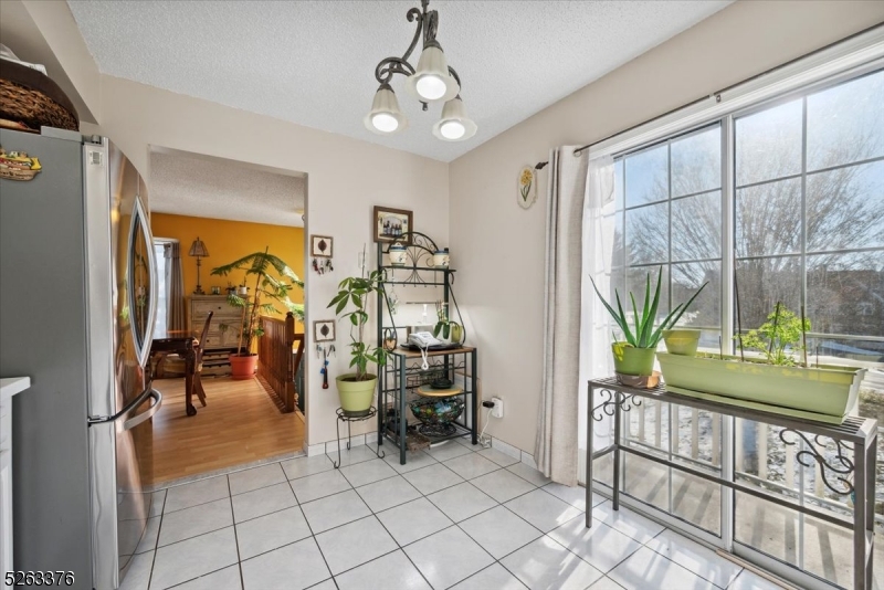 GLENBROOKE - Residential