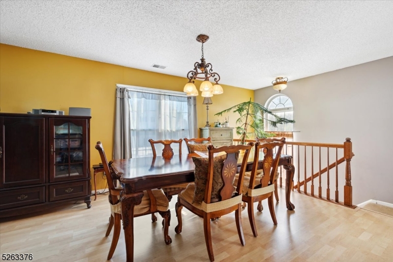 GLENBROOKE - Residential