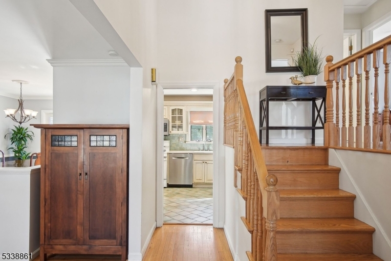 28 Bradford St