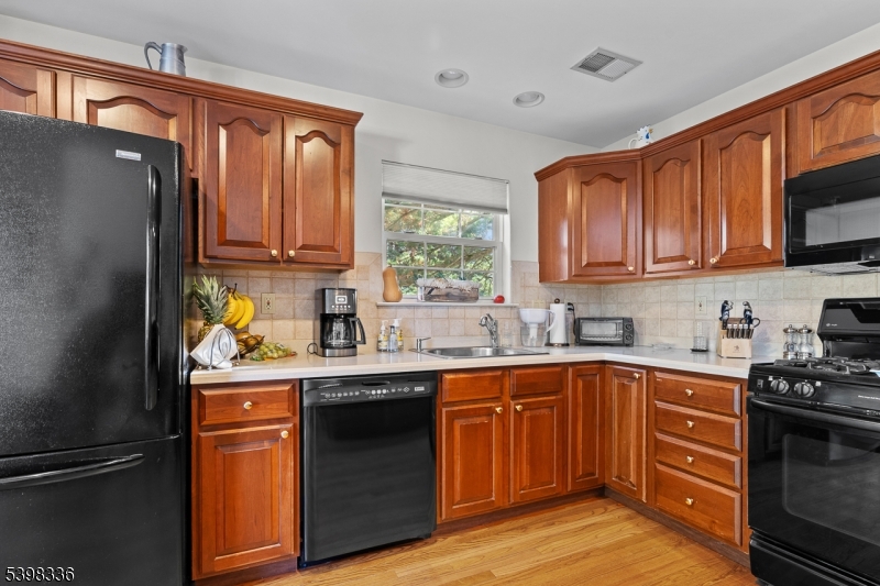 Hamilton Woods - Residential Lease