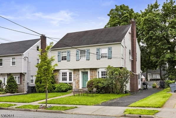 403 SOUTH PKWY, CLIFTON, NJ 07014 - Image 65d612afb826faa2902ec8d2e83dc52f/572881015