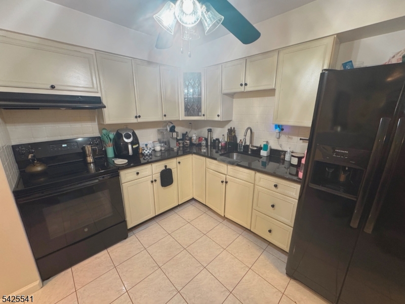 Claremont Hills - Residential