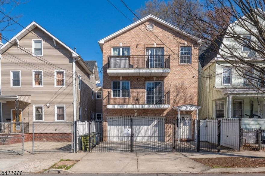 Spacious 3-bedroom, 2 full bathroom apartment located in North Newark offering an expansive and functional layout. This unit features generously sized living areas filled with natural light, including a private balcony off the living room. The kitchen is equipped with stainless steel appliances, including a dishwasher, and offers ample cabinet space. The primary bedroom includes a private en-suite bathroom and two walk-in closets, providing exceptional storage and comfort. Additional bedrooms are well-sized with great closet space throughout the unit. This well-maintained apartment combines space, comfort, and modern conveniences, making it an ideal place to call home.