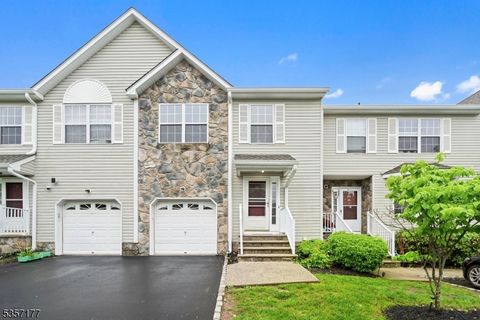 16 Ashley Ct Franklin Twp. NJ 08873