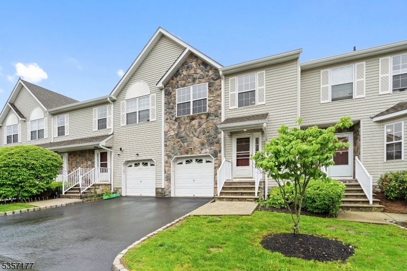 16 Ashley Ct