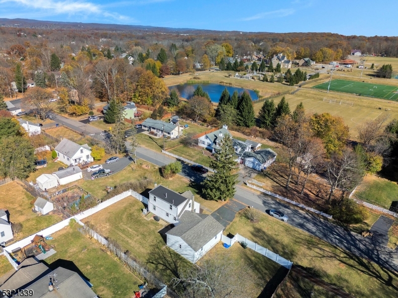 Pershing/Budd Lk - Residential