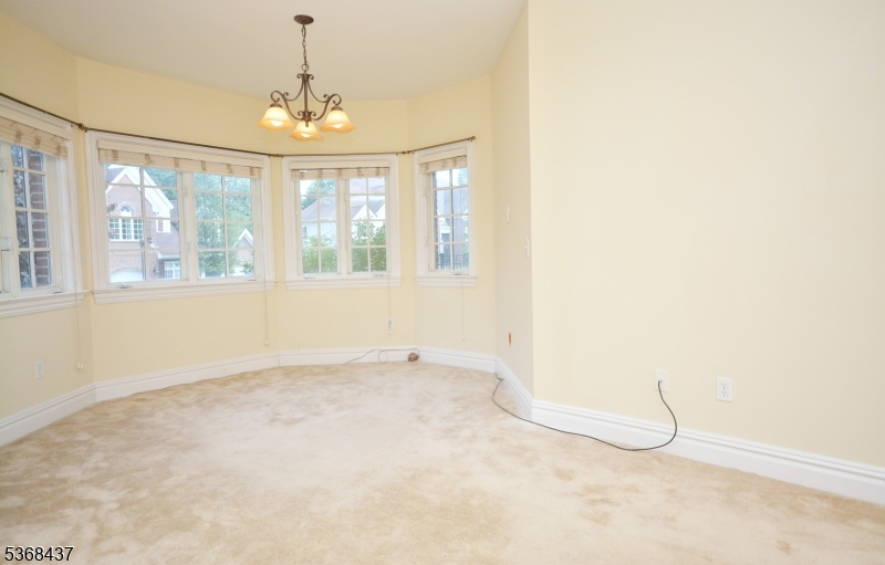 Lakeside Villas at Watchung - Residential