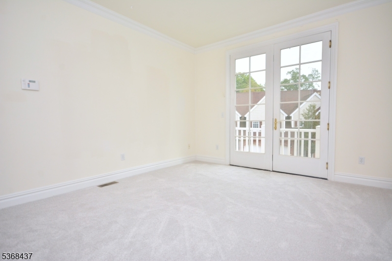 Lakeside Villas at Watchung - Residential