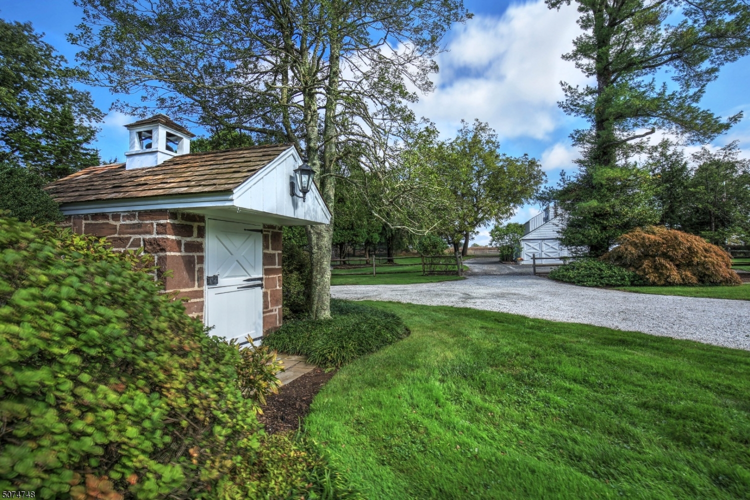 Whitehouse Station - Residential