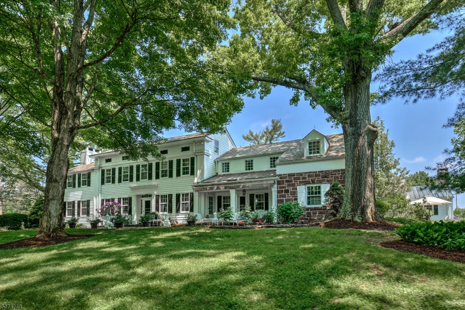 Whitehouse Station - Residential