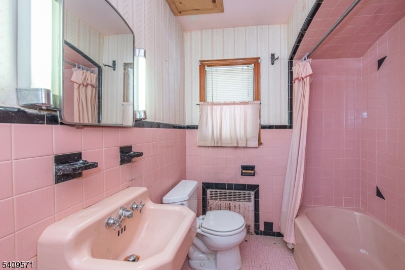 Athenia Section - Residential Income