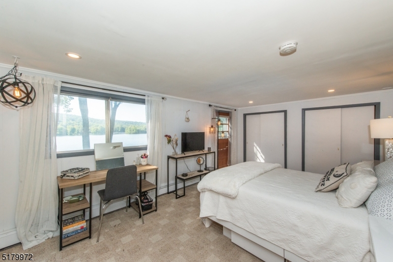 Shongum Lake - Residential