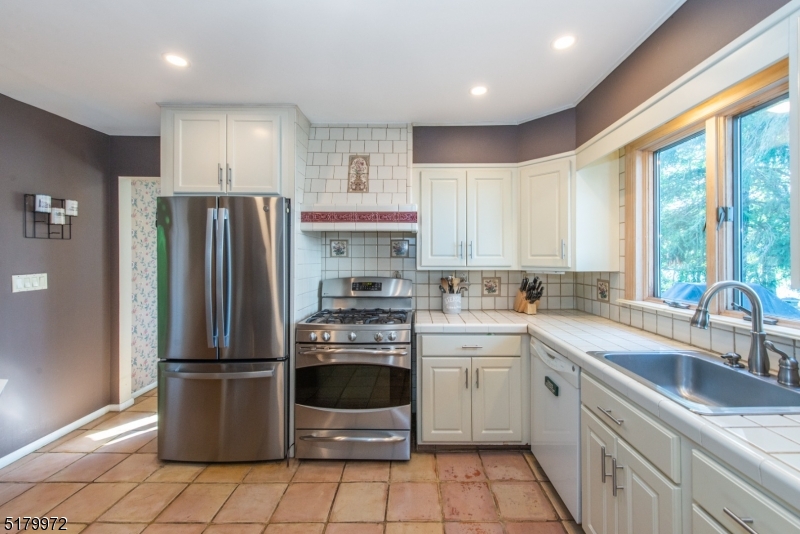 Shongum Lake - Residential