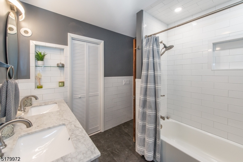 Shongum Lake - Residential