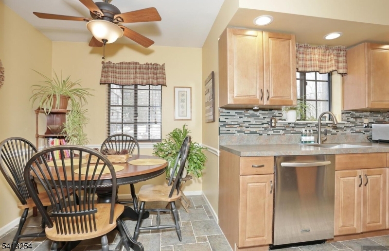 Ridge Gardens - Residential