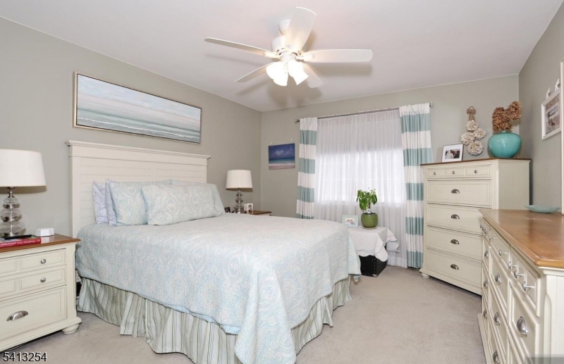 Ridge Gardens - Residential