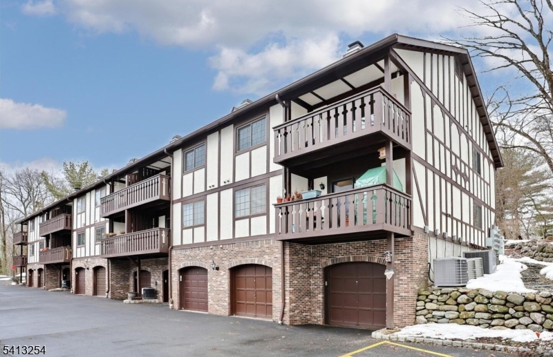 Ridge Gardens - Residential