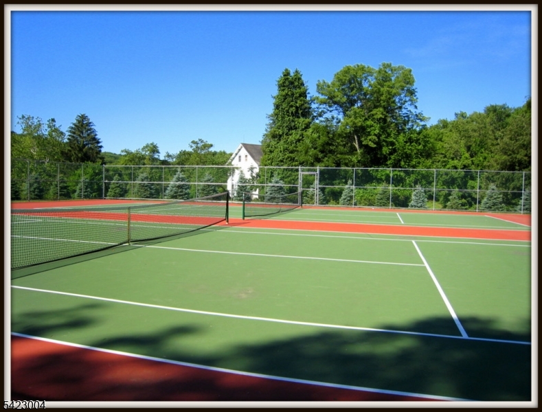 PAULINSKILL LAKE - Residential
